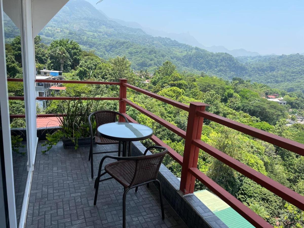 K&M Hotel Xilitla Esterno foto